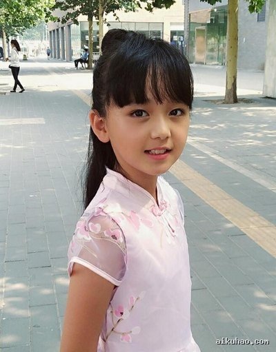 生活中的小美女